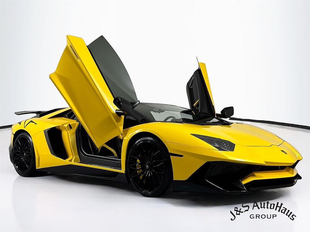 2016 Lamborghini Aventador LP 750-4 Superveloce