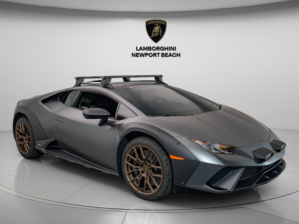 2024 Lamborghini Huracán Sterrato