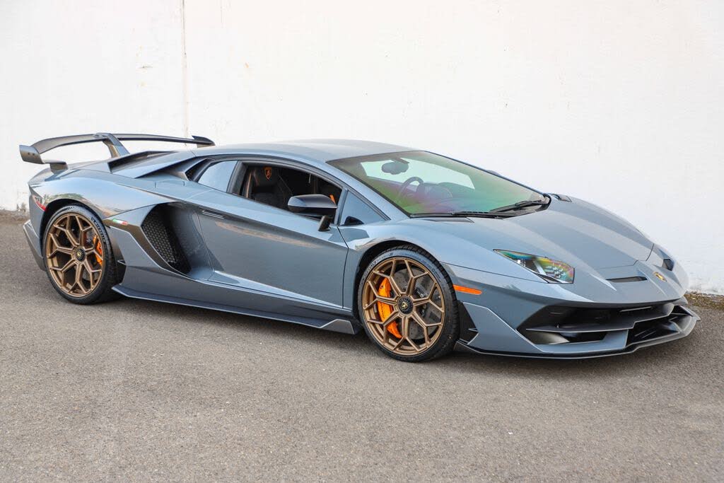 2019 Lamborghini Aventador SVJ