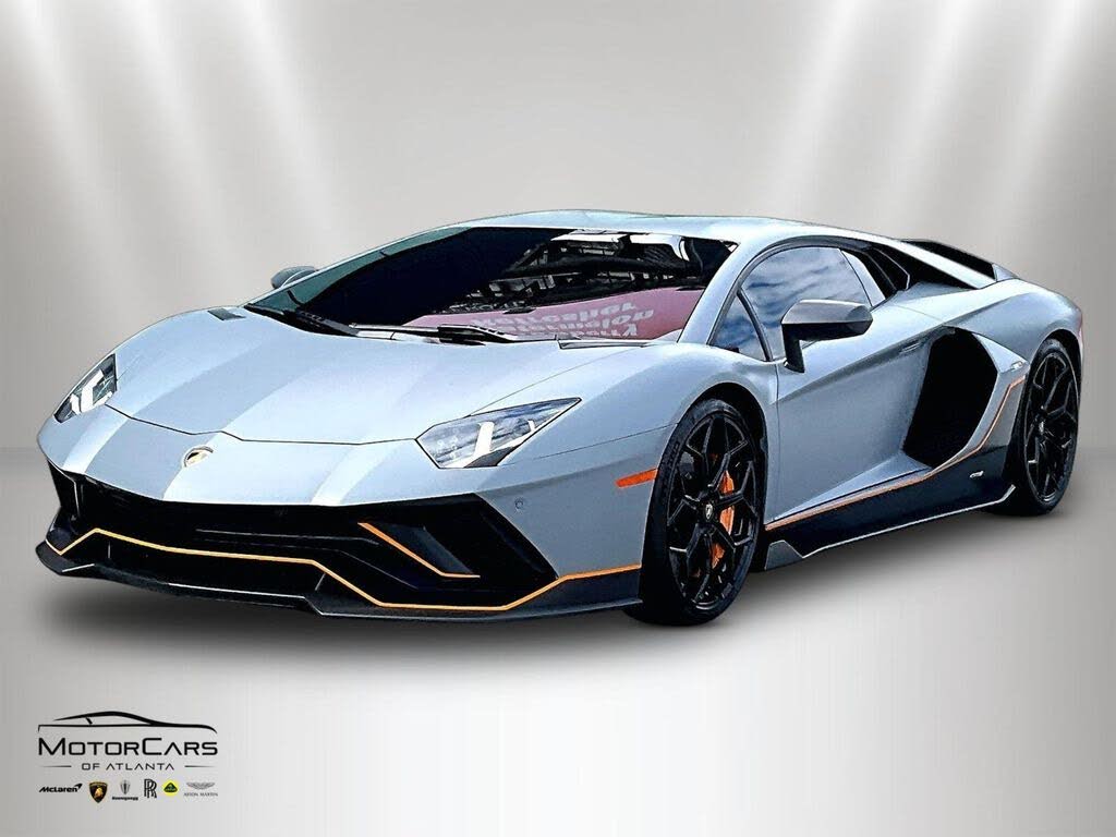 2022 Lamborghini Aventador Ultimae