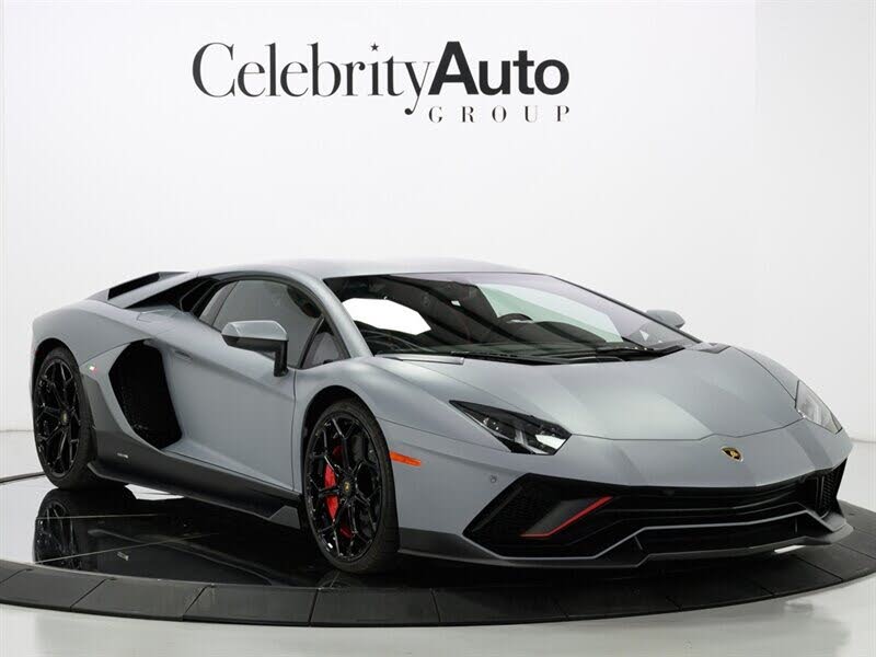 2022 Lamborghini Aventador Ultimae