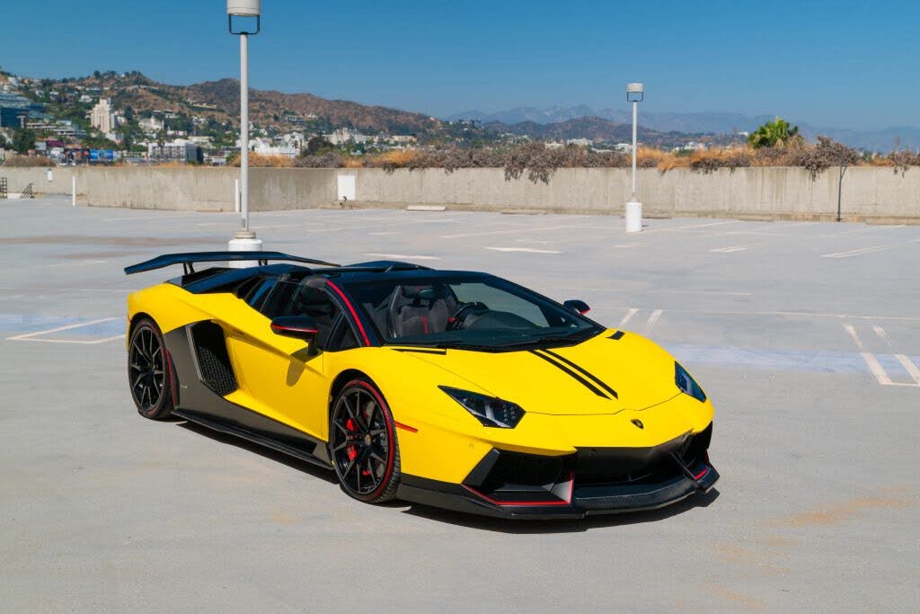 2016 Lamborghini Aventador LP 700-4 Roadster