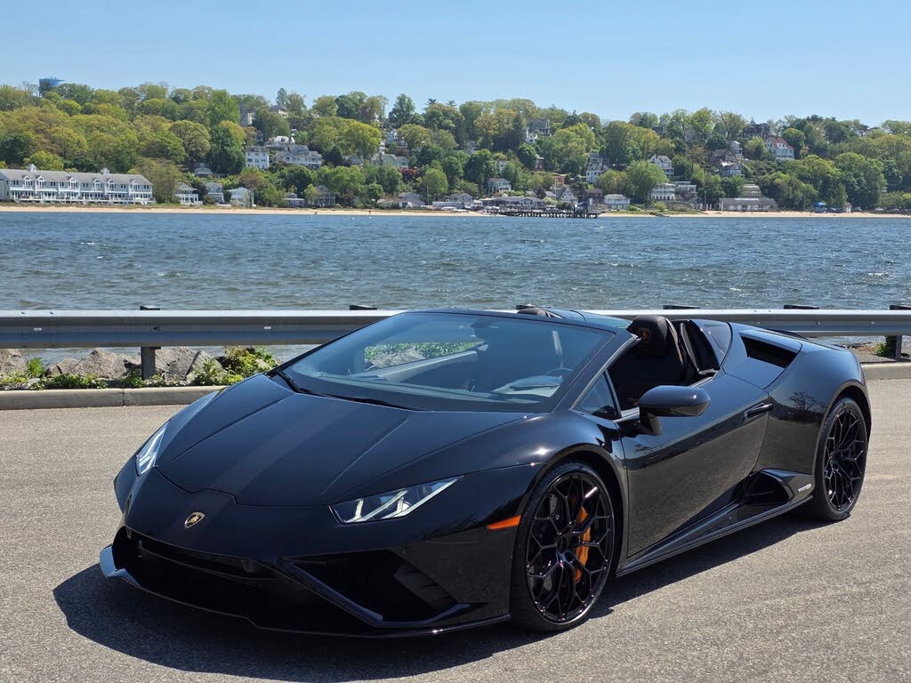 2022 Lamborghini Huracán EVO RWD Spyder