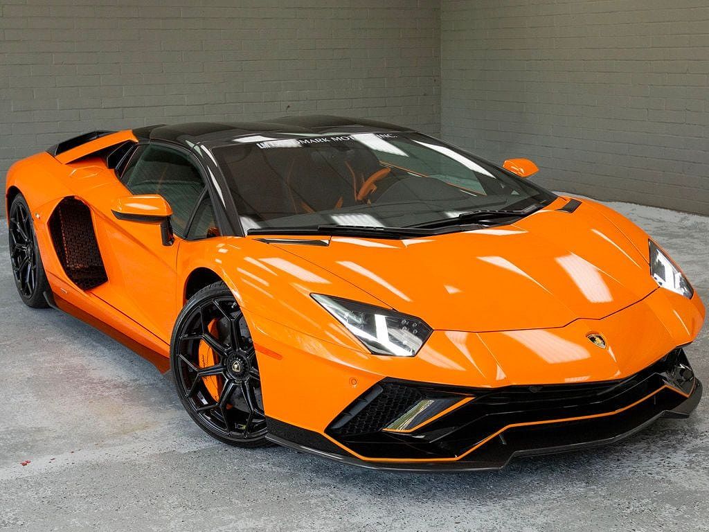 2022 Lamborghini Aventador Ultimae Roadster