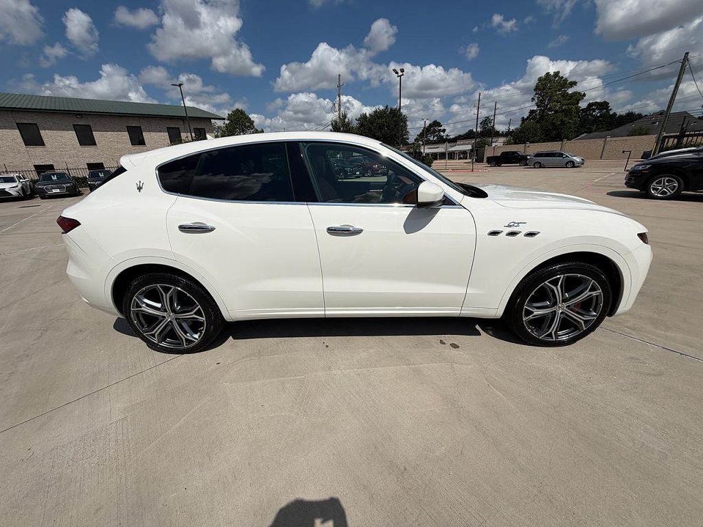 2023 Maserati Levante GT