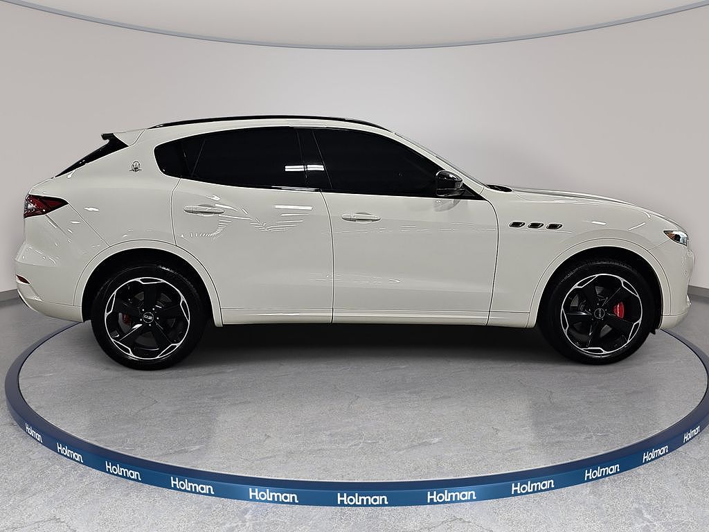 2020 Maserati Levante