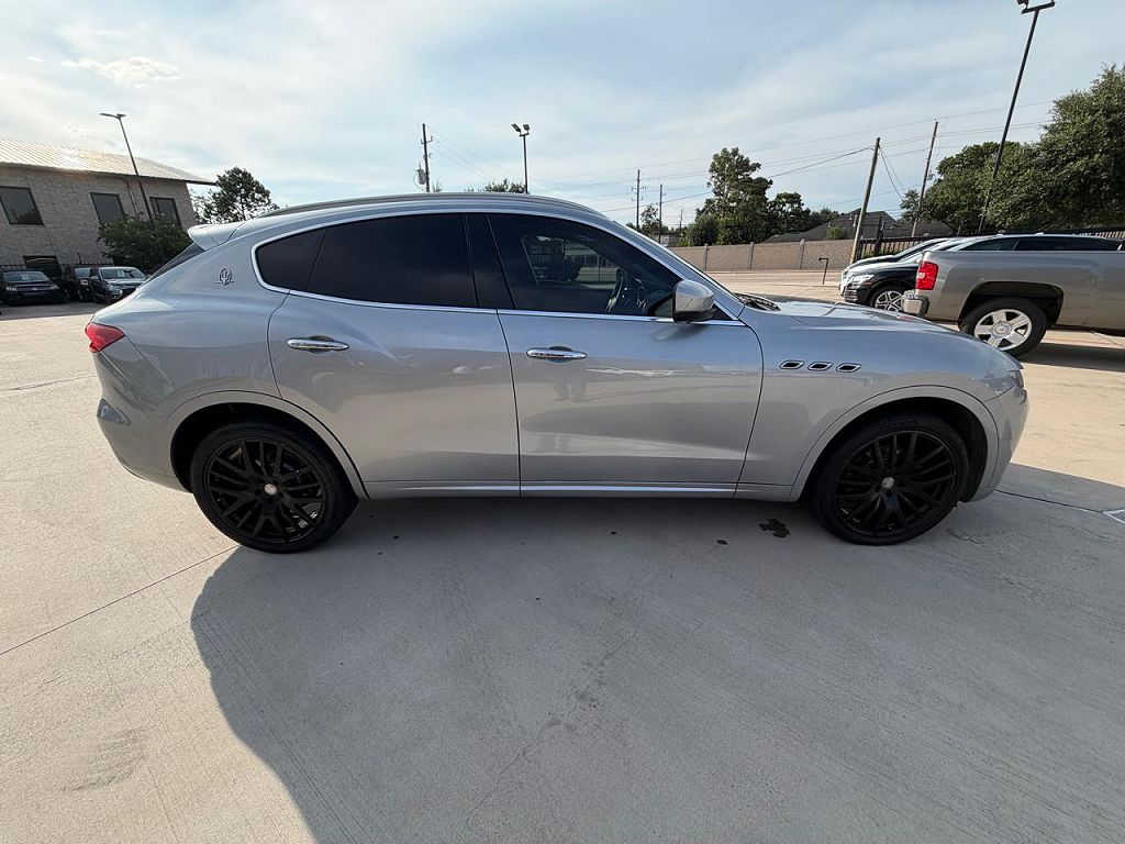 2017 Maserati Levante
