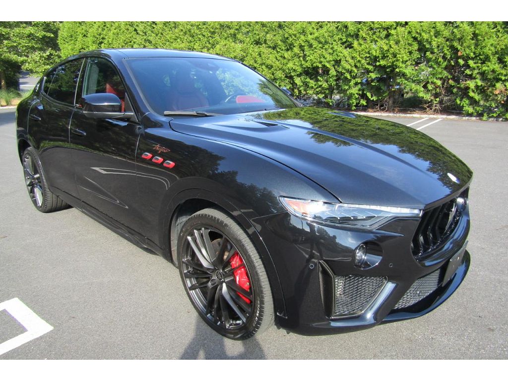 2022 Maserati Levante Trofeo