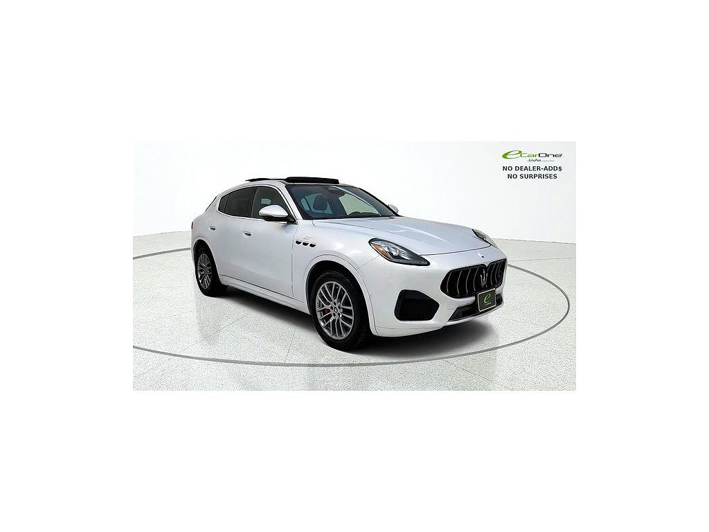 2023 Maserati Grecale GT | GT PREM | BIANCO ASTRO METALLIC PAINT | 19" WHLS | $8K OPTS