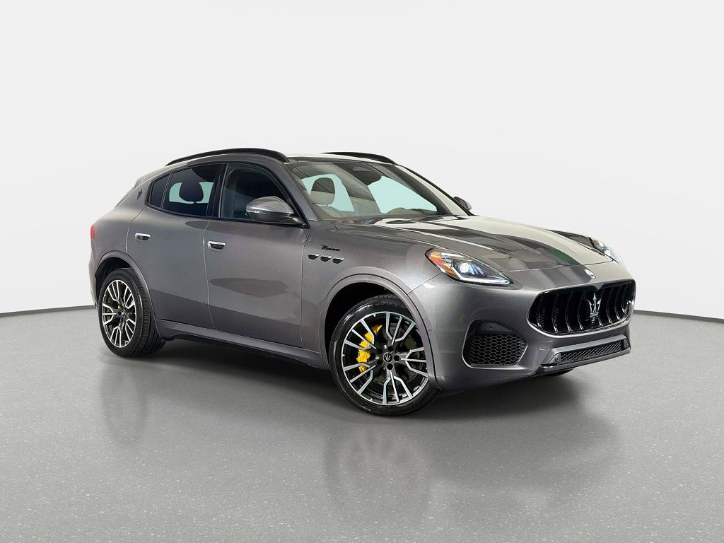 2023 Maserati Grecale MODENA