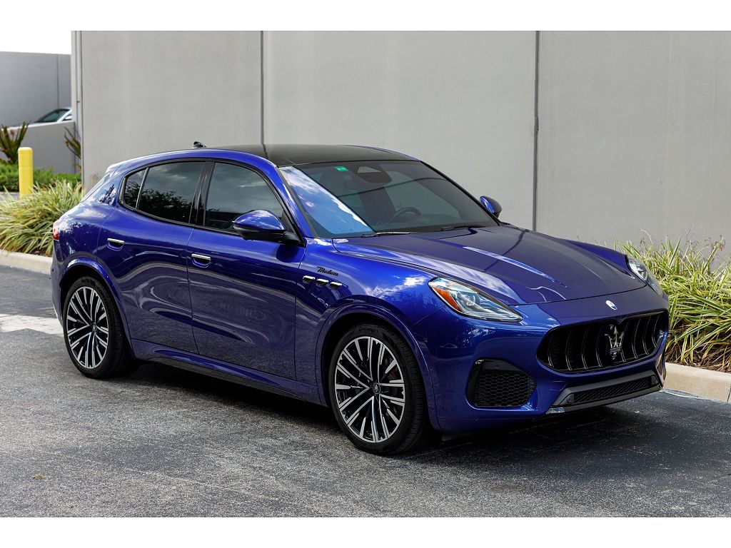 2023 Maserati Grecale MODENA