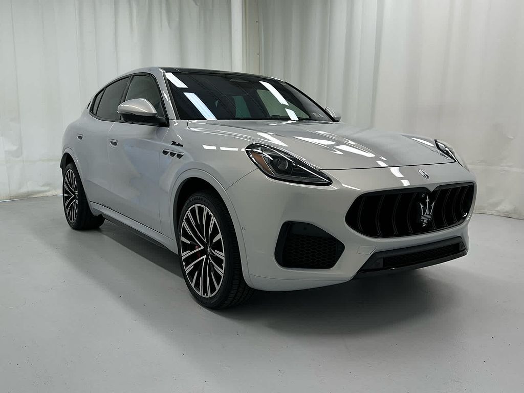 2023 Maserati Grecale MODENA