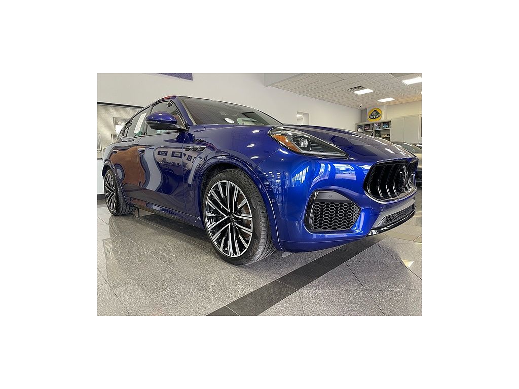 2023 Maserati Grecale MODENA