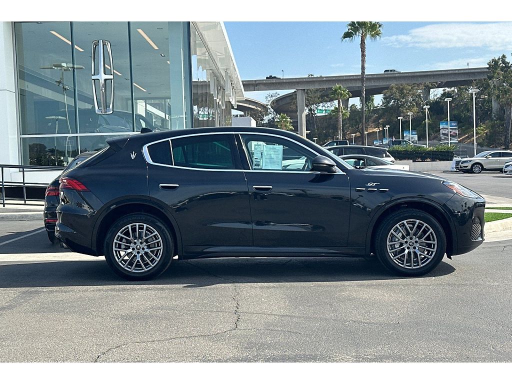 2024 Maserati Grecale GT