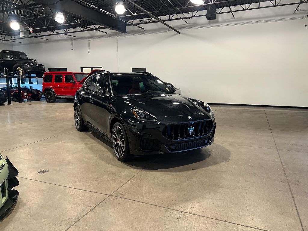 2024 Maserati Grecale Trofeo