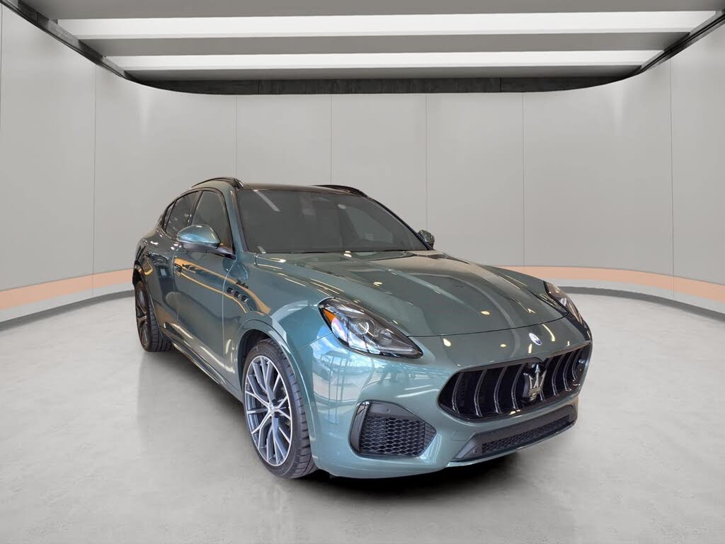 2026 Maserati Grecale Modena V6