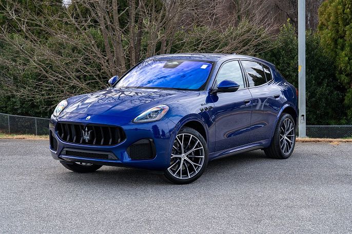 2026 Maserati Grecale Modena V6
