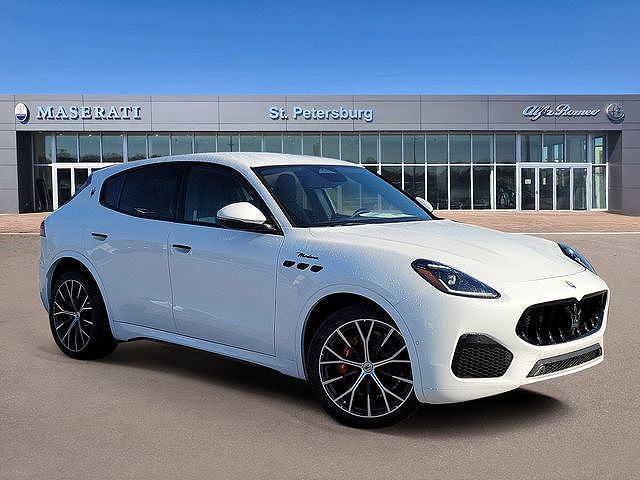 2026 Maserati Grecale Modena V6