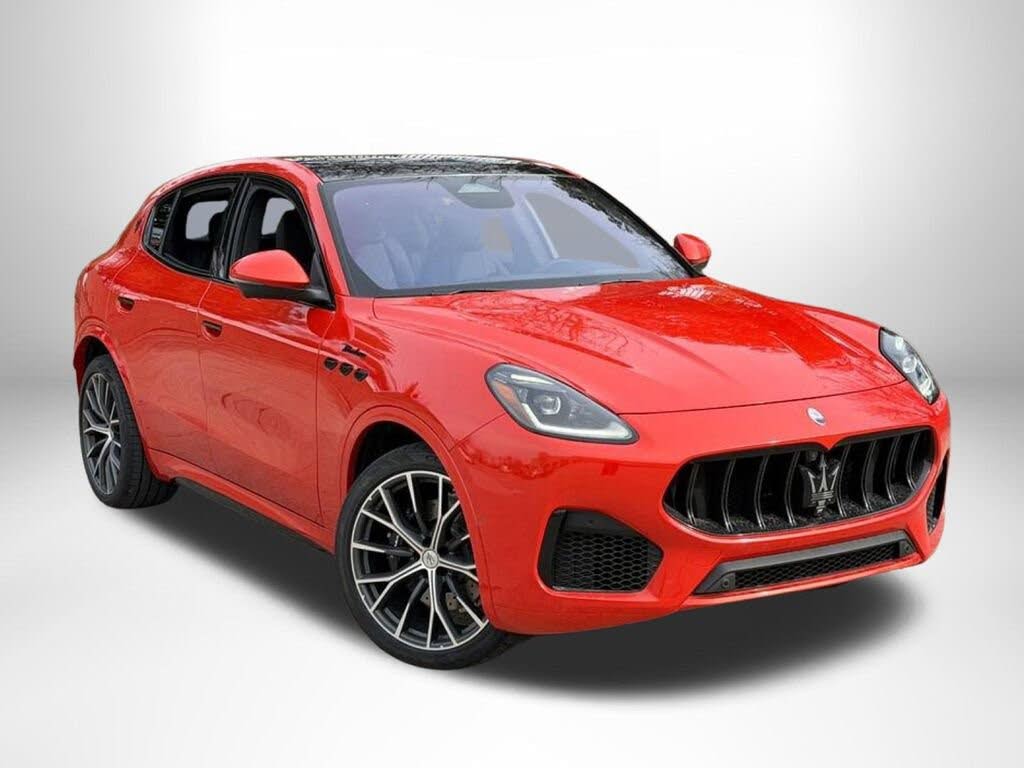 2026 Maserati Grecale Modena V6
