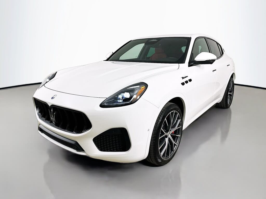2026 Maserati Grecale Modena V6