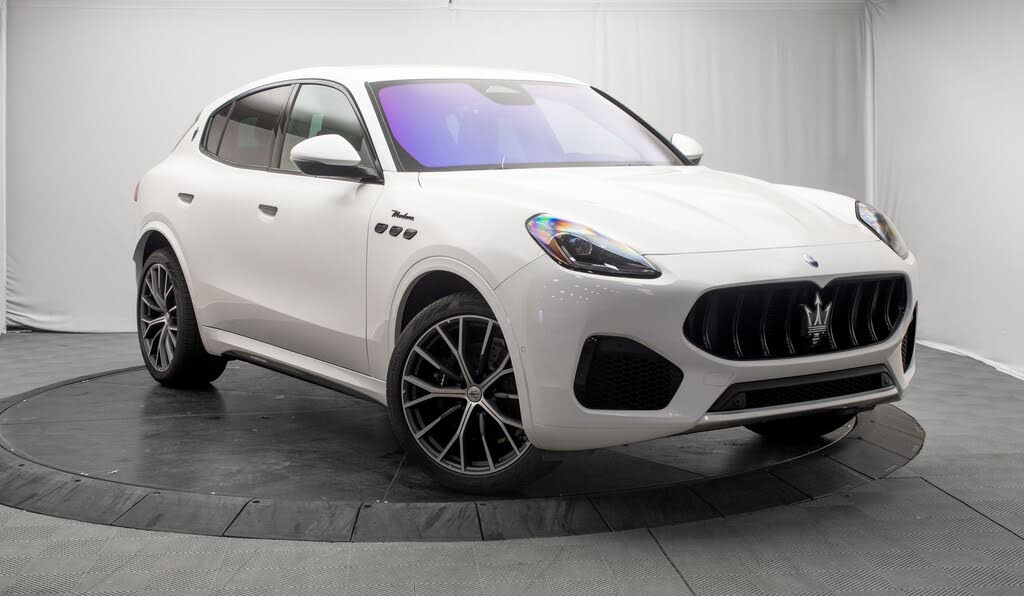 2026 Maserati Grecale Modena V6