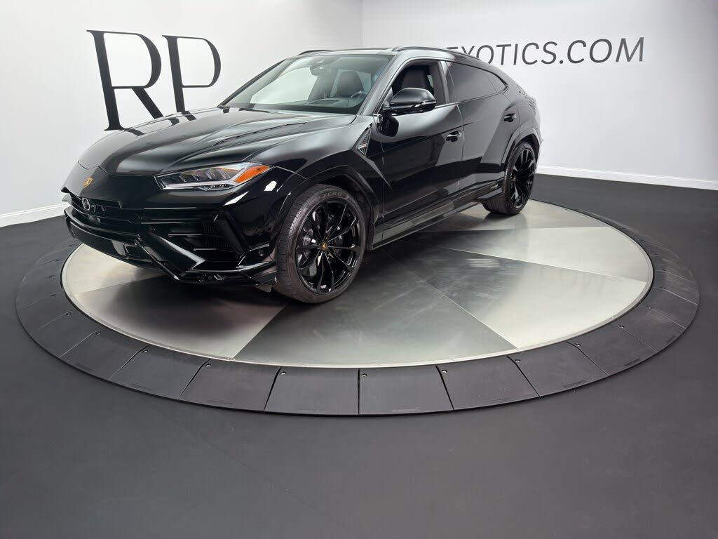 2023 Lamborghini Urus S