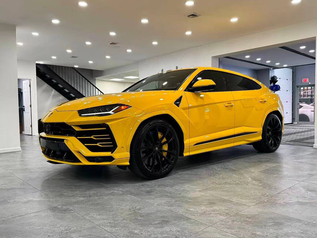 2020 Lamborghini Urus