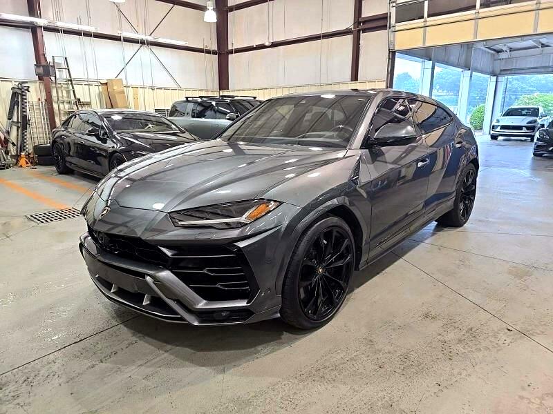 2019 Lamborghini Urus
