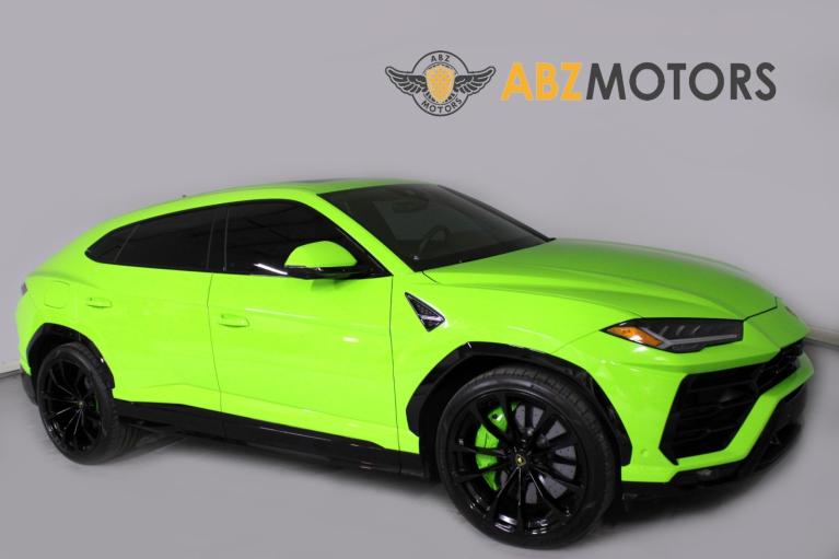 2022 Lamborghini Urus