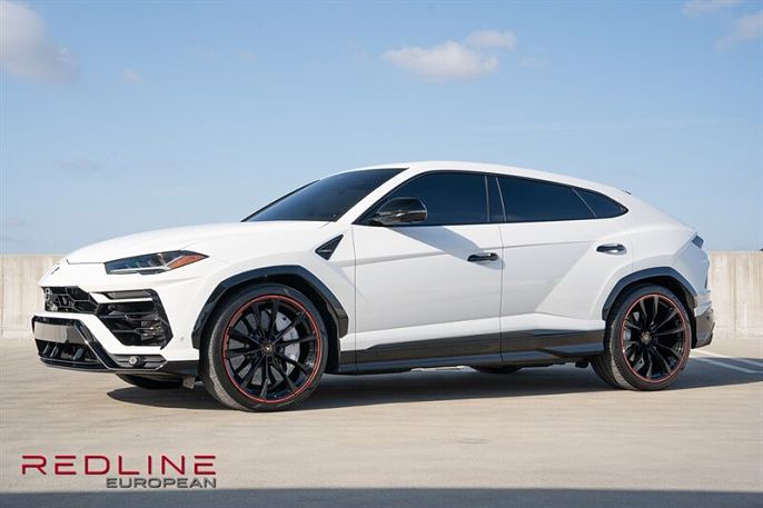 2022 Lamborghini Urus Graphite Capsule