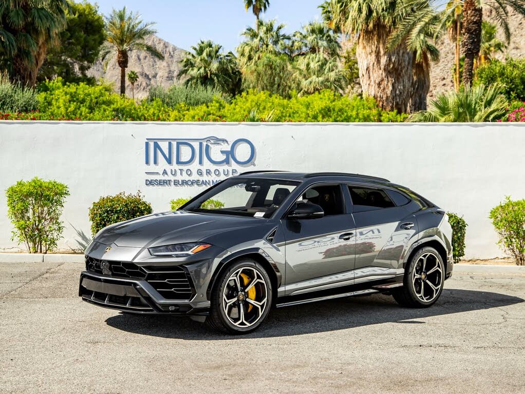 2020 Lamborghini Urus