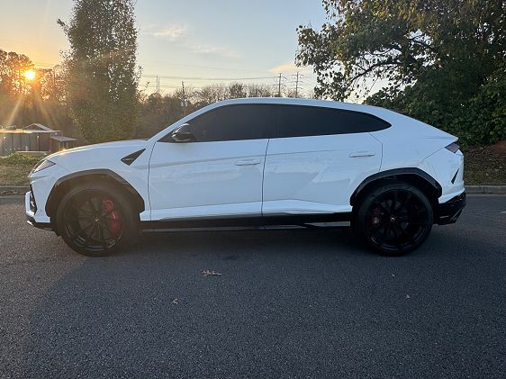 2020 Lamborghini Urus