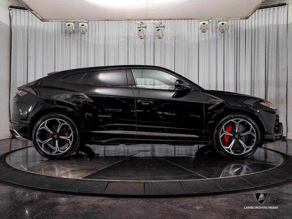 2019 Lamborghini Urus