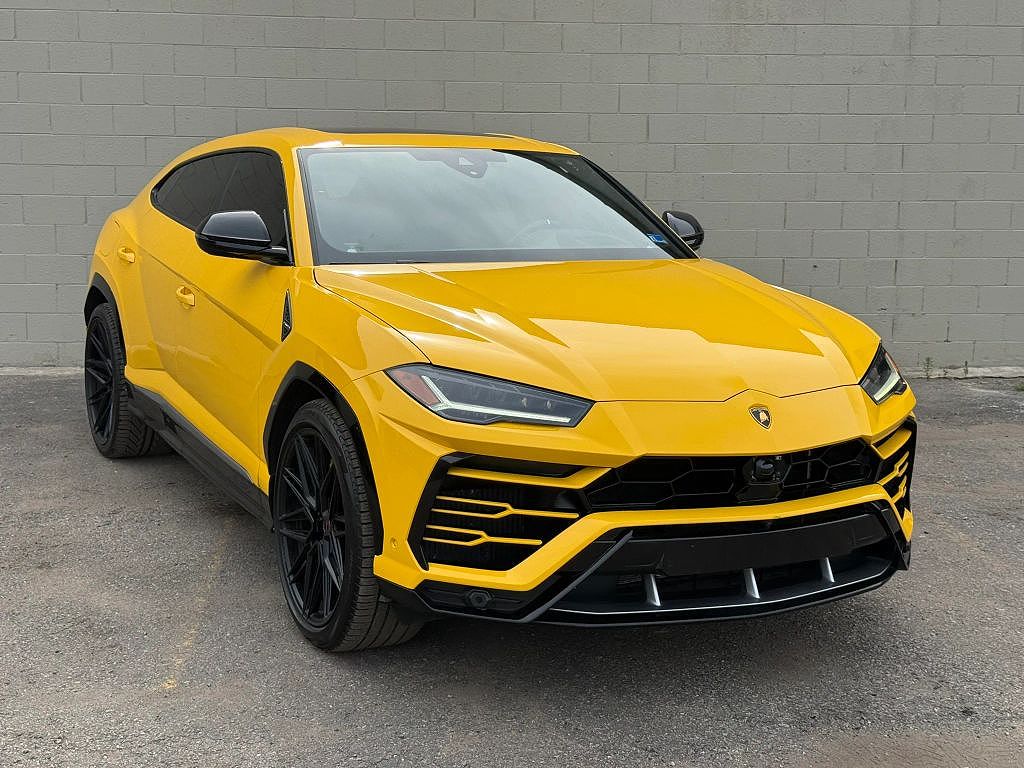 2019 Lamborghini Urus