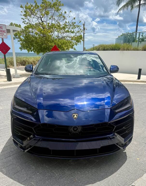 2022 Lamborghini Urus
