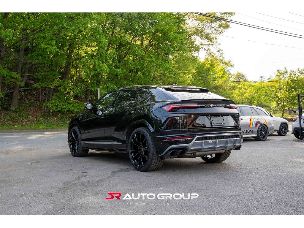2019 Lamborghini Urus
