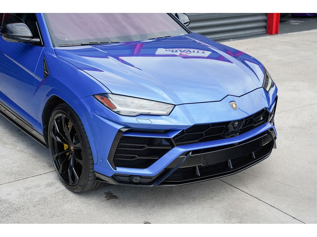 2022 Lamborghini Urus
