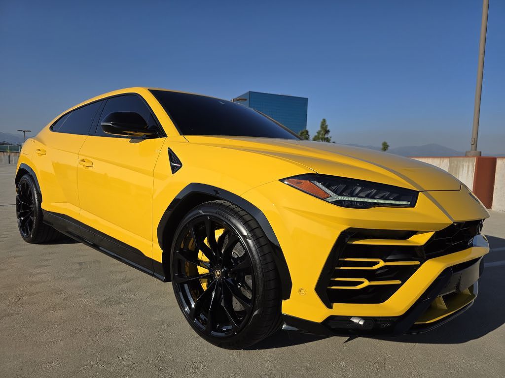 2019 Lamborghini Urus