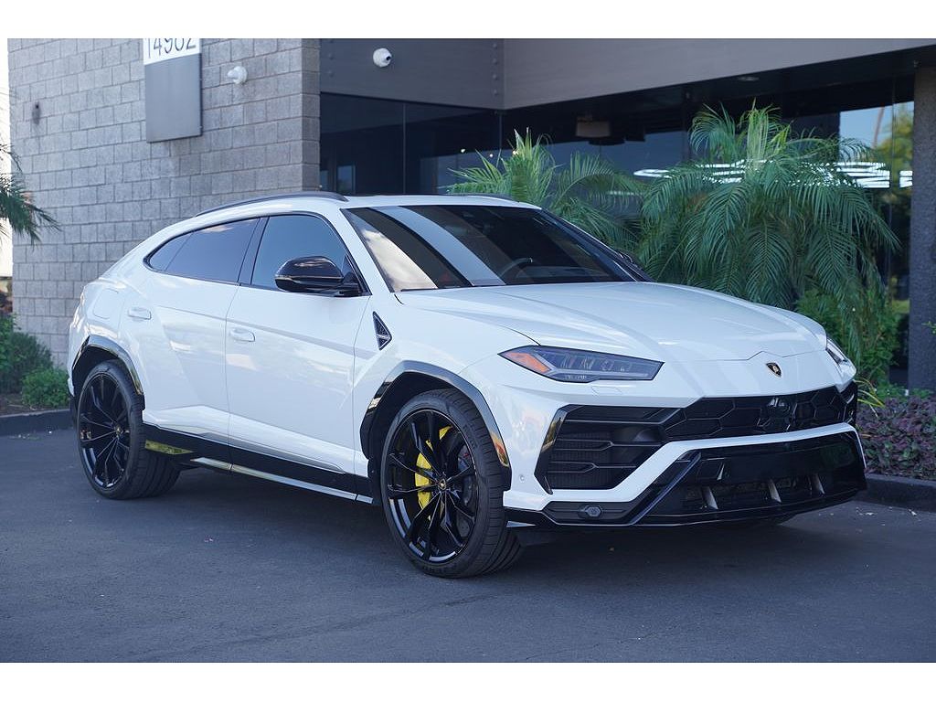 2020 Lamborghini Urus