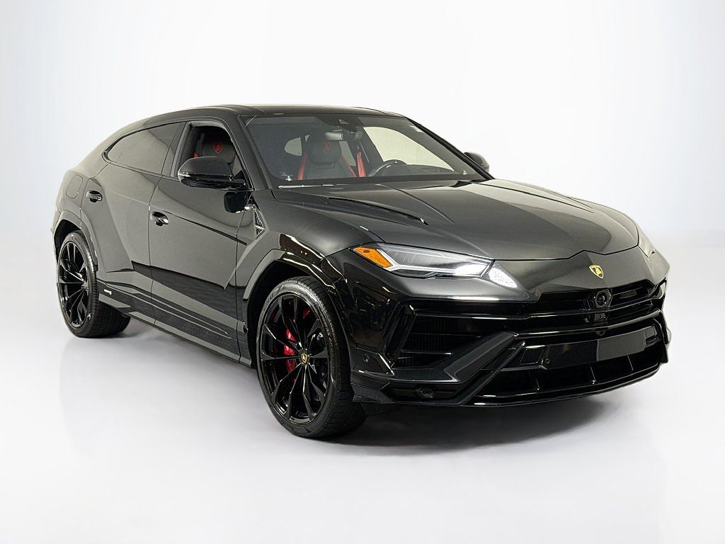 2024 Lamborghini Urus S