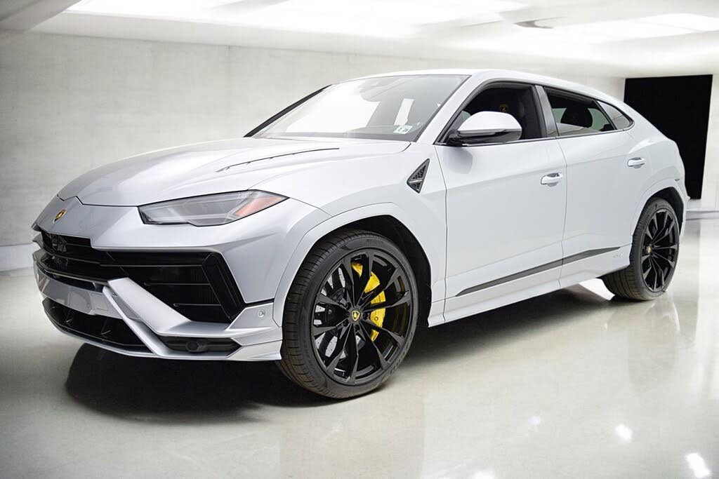 2023 Lamborghini Urus S