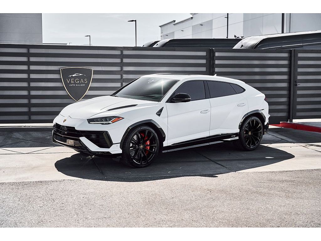 2023 Lamborghini Urus S