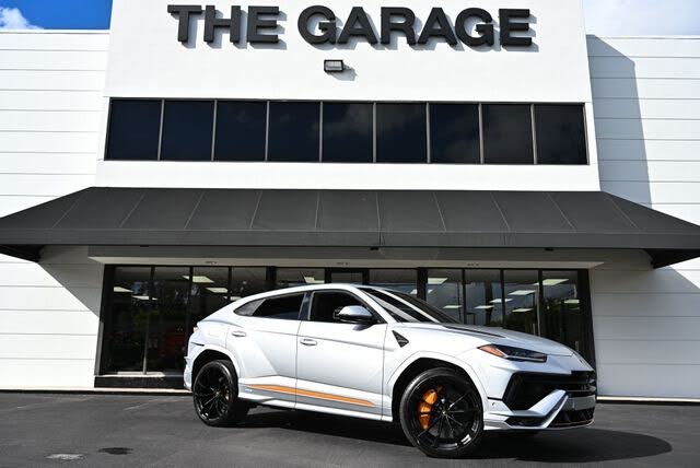 2023 Lamborghini Urus S