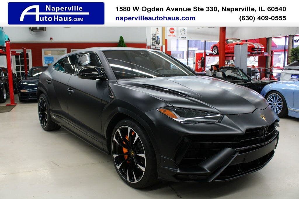 2023 Lamborghini Urus S