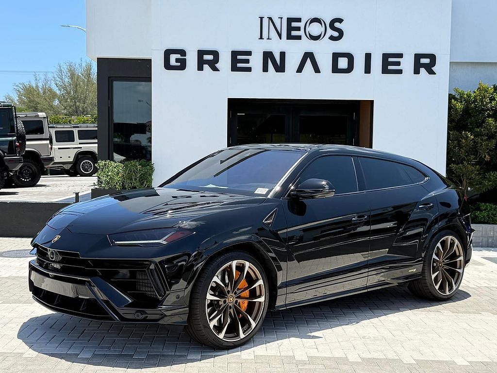 2024 Lamborghini Urus S