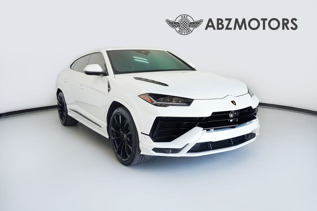 2023 Lamborghini Urus S