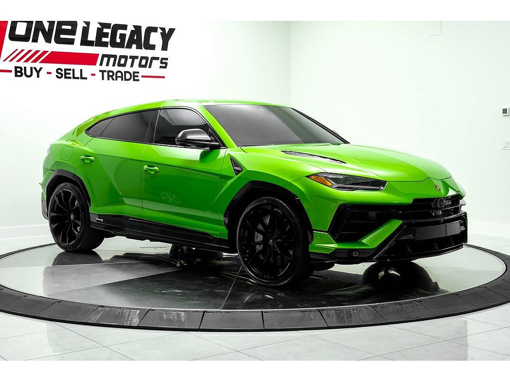 2023 Lamborghini Urus S