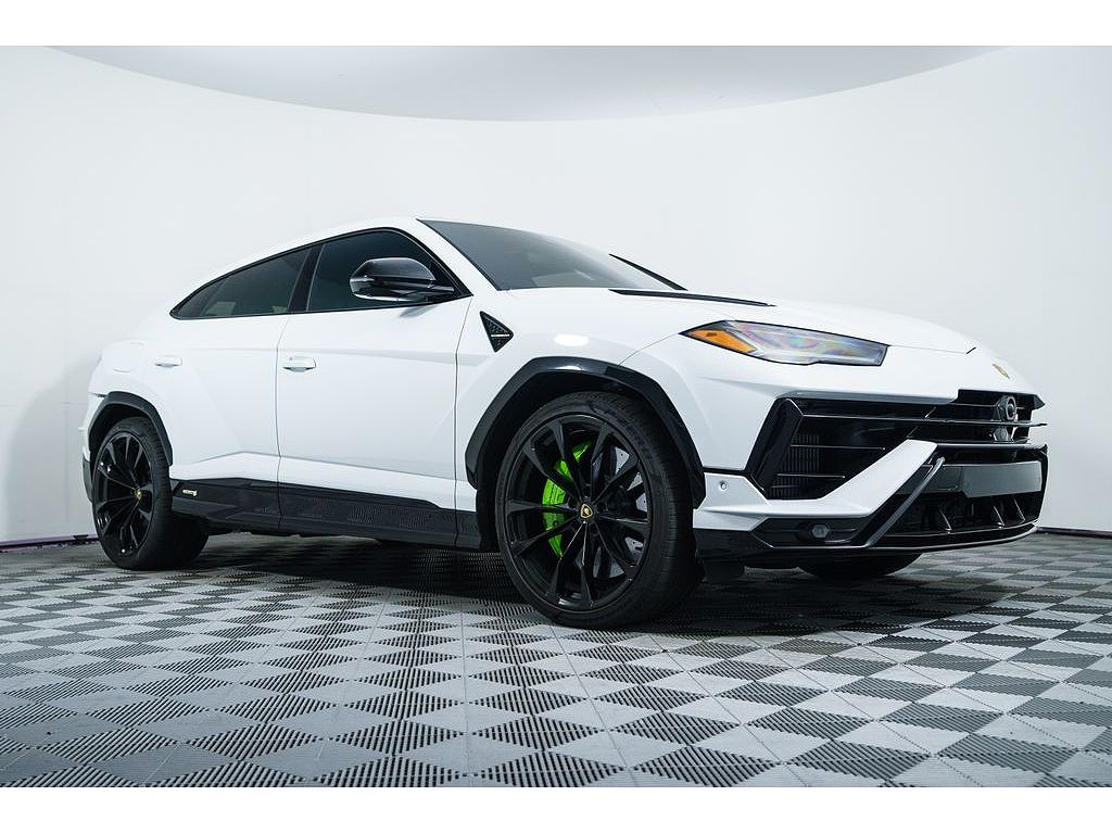 2024 Lamborghini Urus S