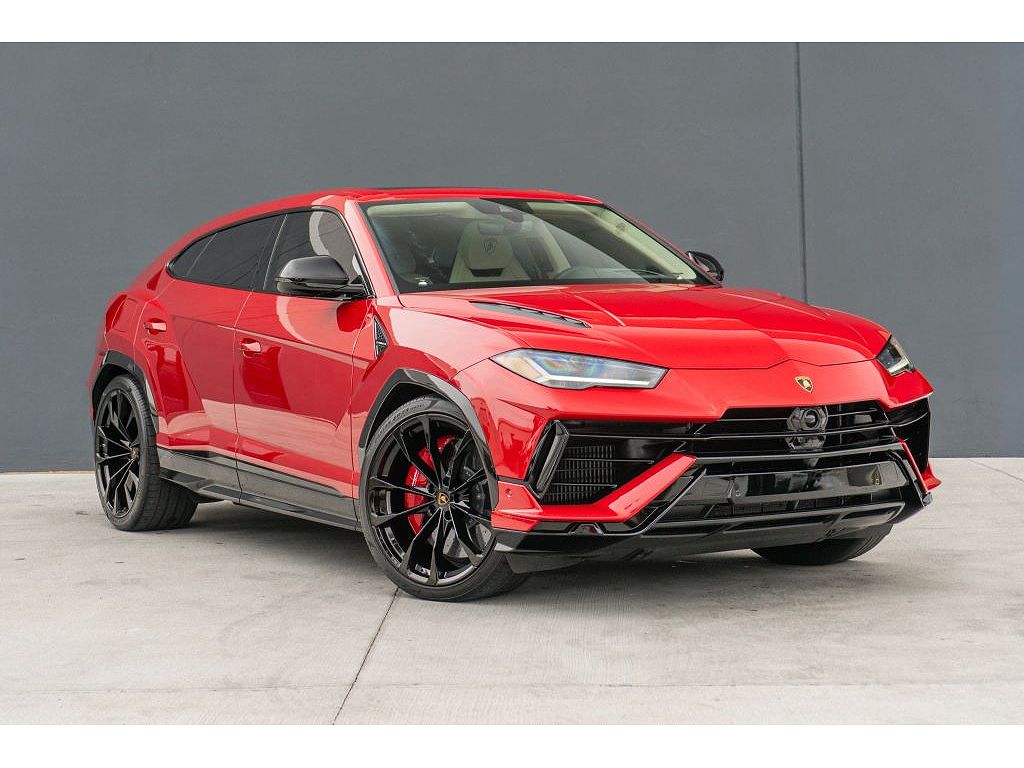2023 Lamborghini Urus S