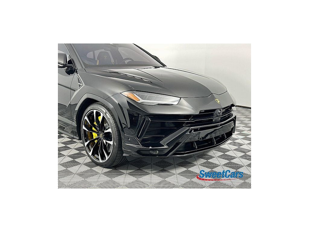 2024 Lamborghini Urus S